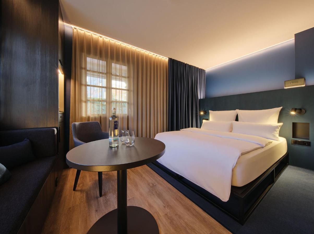 Am Sophienpark 4*